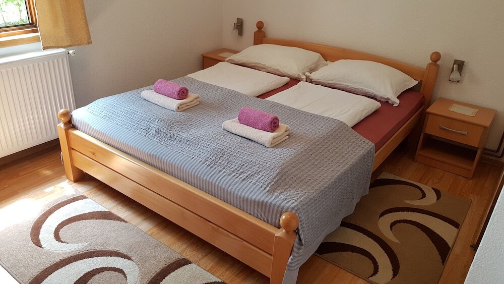 Standard Double room with mountain view B&B House Prica