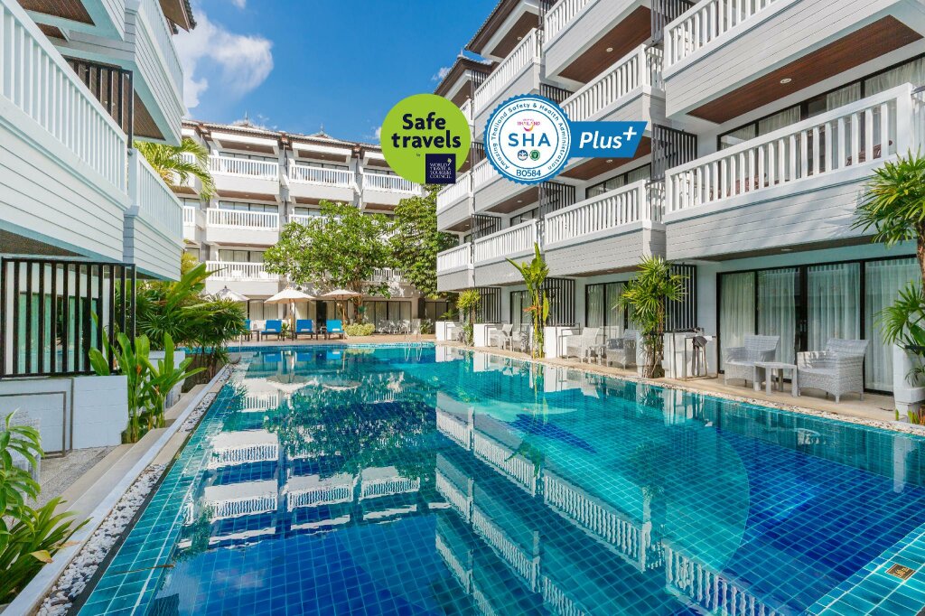 Номер Standard с видом на бассейн Aonang Buri Resort- SHA Extra Plus