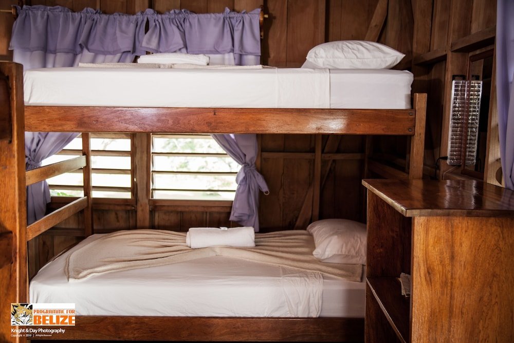 Кровать в общем номере La Milpa Lodge - Hostel