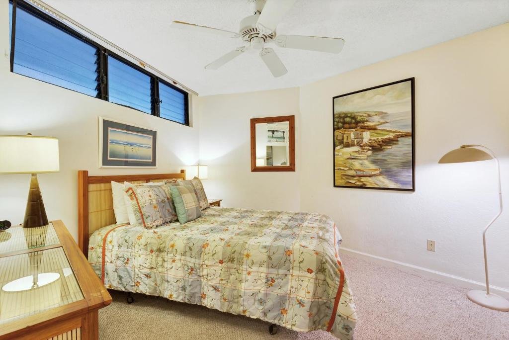 1 Bedroom Suite with ocean view Castle Kona Reef
