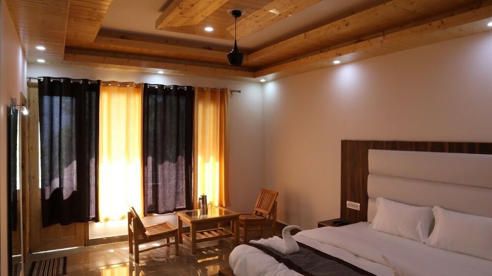 Deluxe room Hotel Himalayan Oak