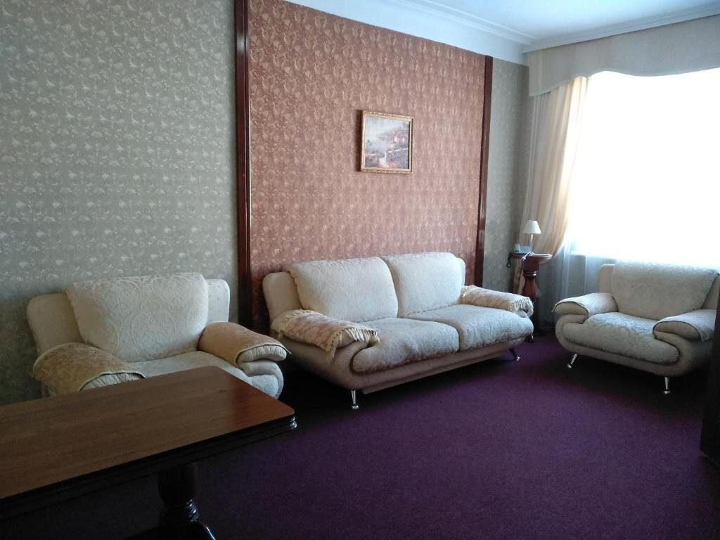 Standard Suite Hotel Zhambyl