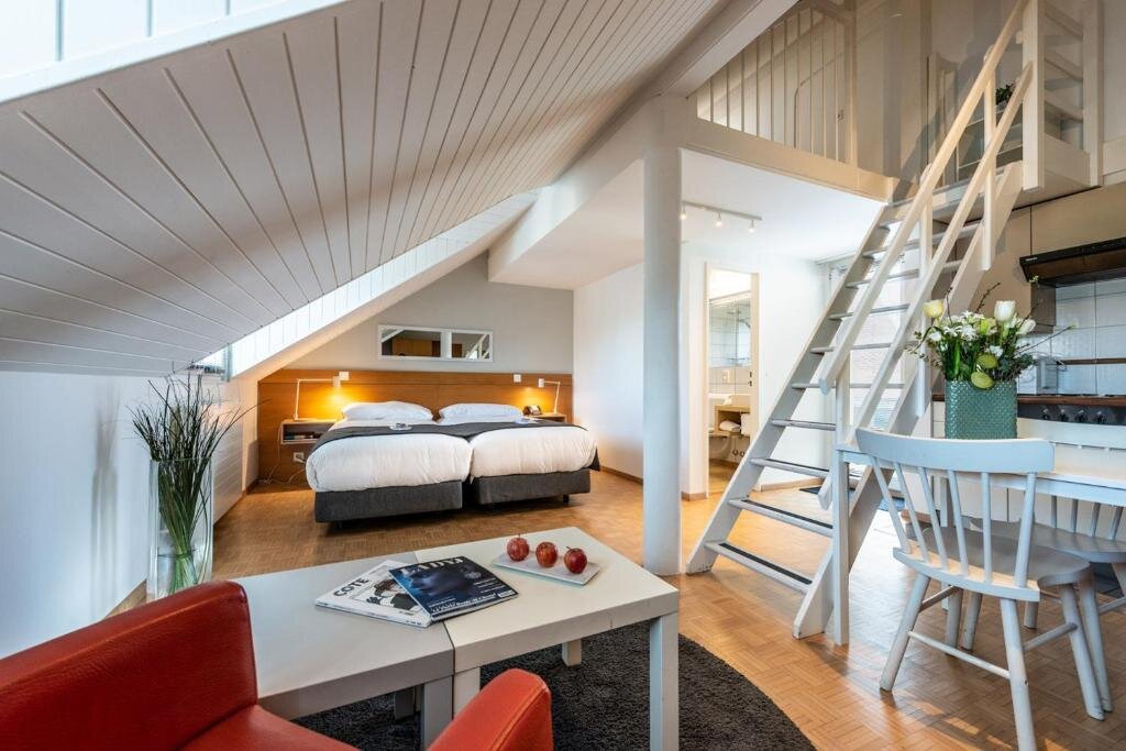Studio Doppelhaus Hotel des Alpes