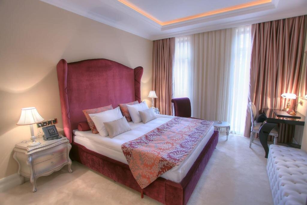 Standard Doppel Zimmer mit Gartenblick Lake Palace Hotel