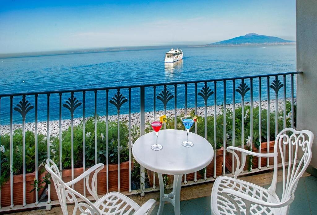 Двухместный номер Deluxe с видом на море Grand Hotel Riviera