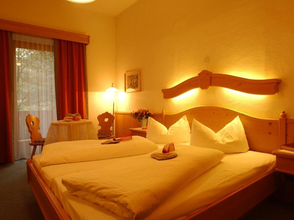 Standard Doppel Zimmer Hotel 3 Mohren