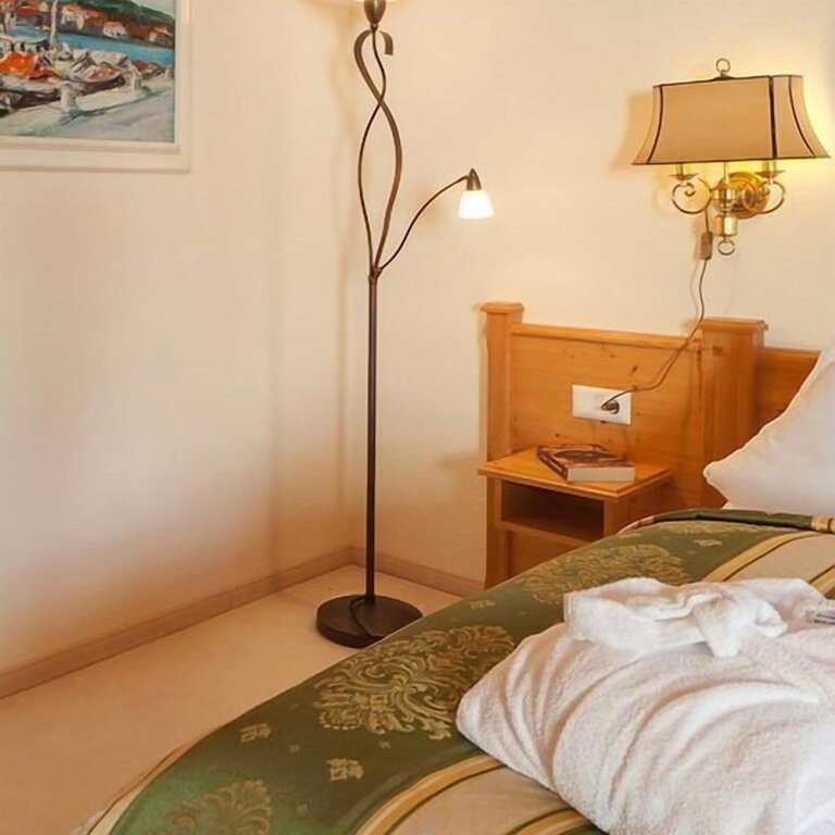 2 Bedrooms Suite with balcony Hotel Berghof
