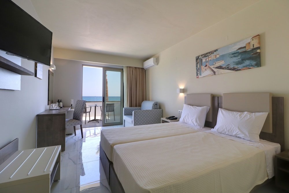 Standard Double room with balcony and with sea view Harmony Rethymno Beach