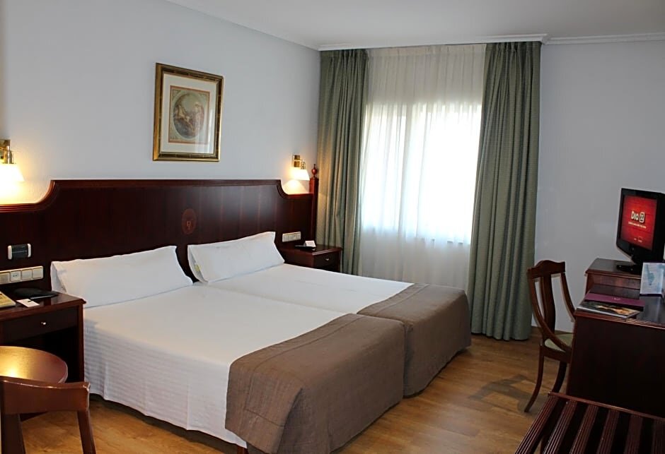 Номер Comfort Hotel Zentral Ramiro I Oviedo
