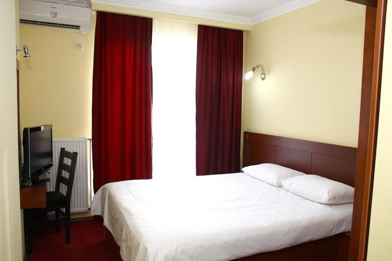 Standard Double room Hotel Parlament