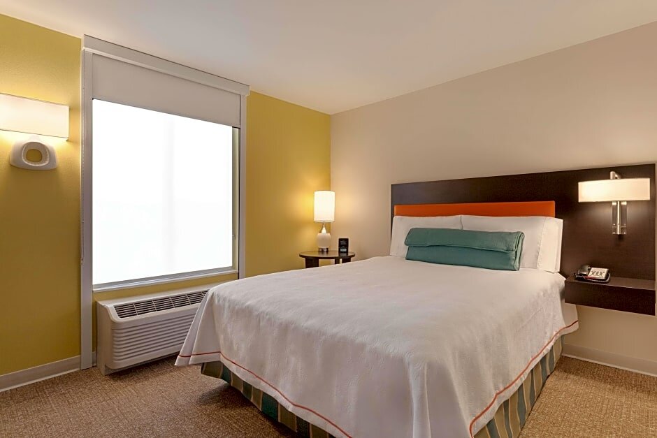 Двухместный люкс Home2 Suites by Hilton Denver West / Federal Center