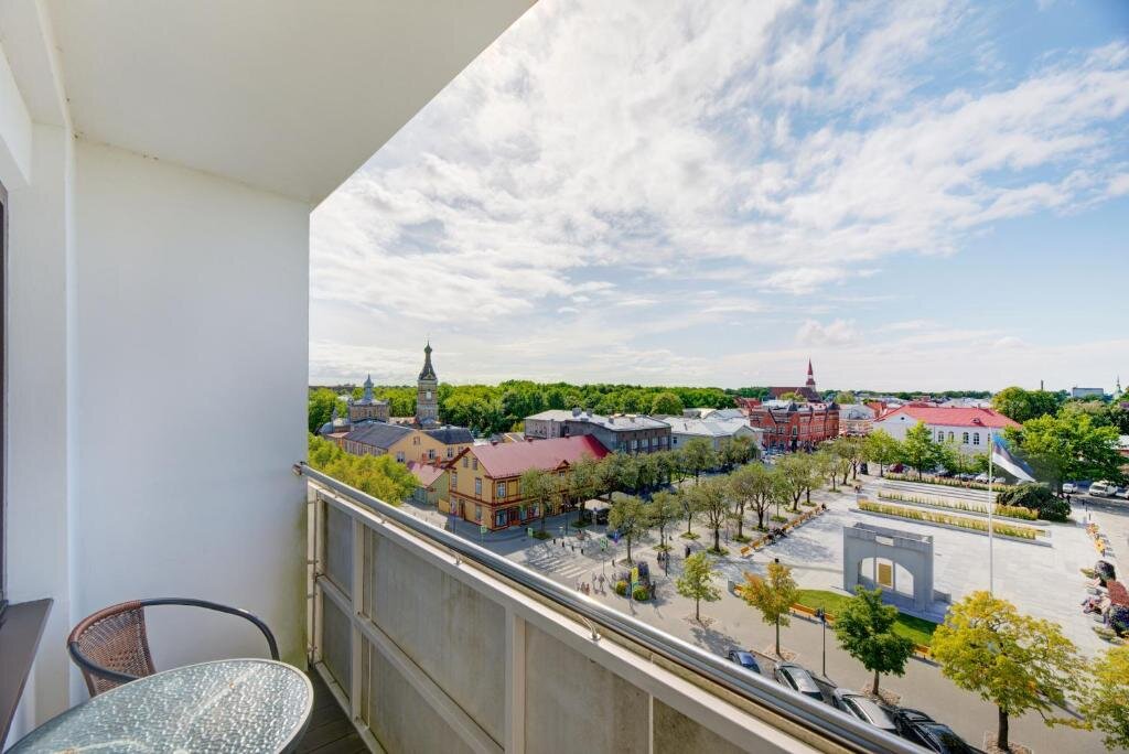 Двухместный номер Premium с балконом Отель Pärnu
