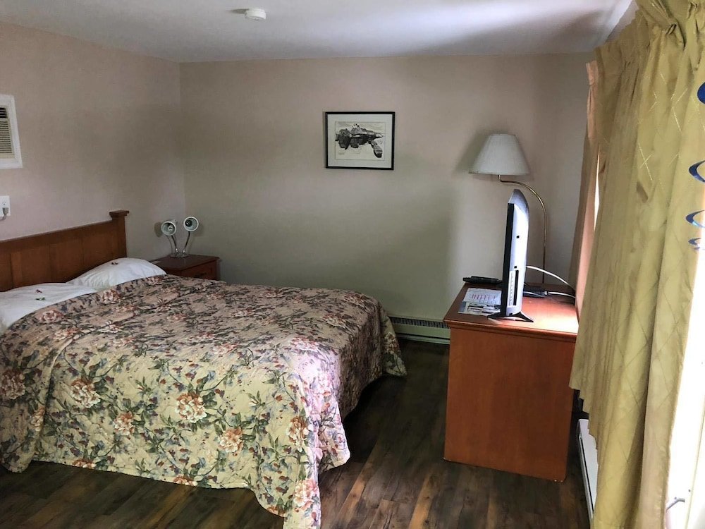 Standard Zimmer Kincardinite Motel