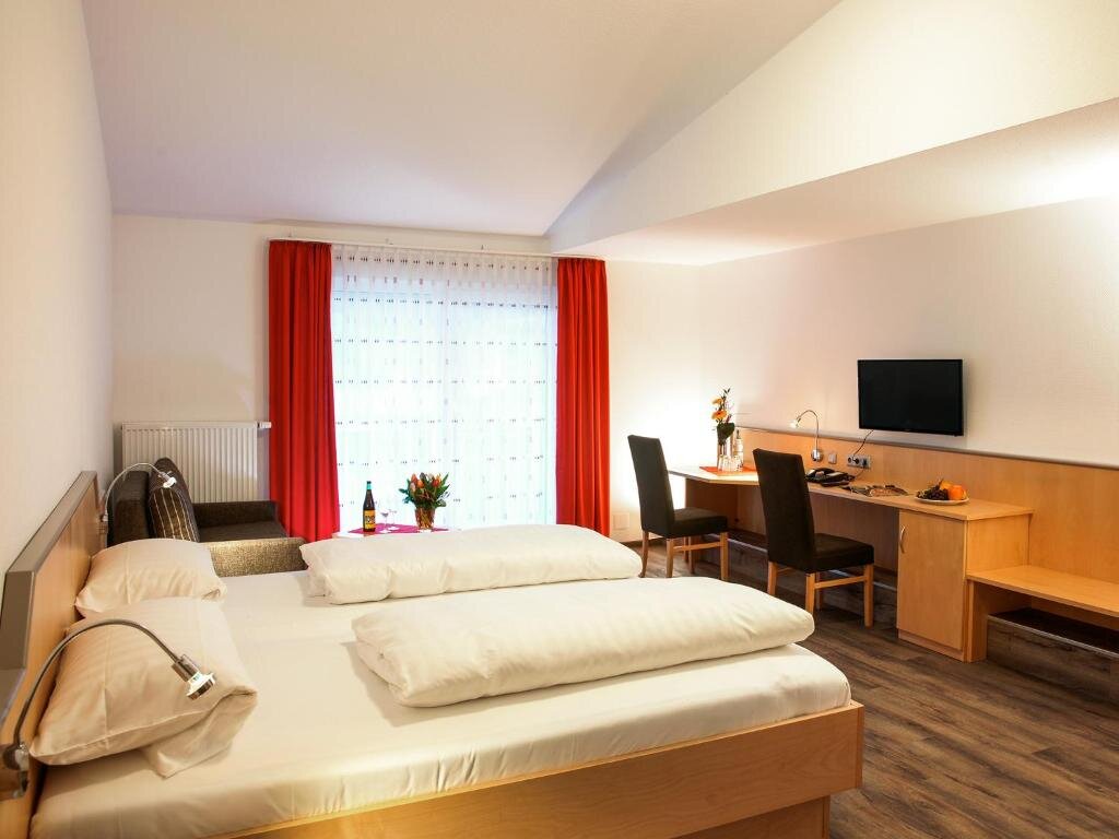 Standard quadruple chambre Hotel Gasthof zum Biber