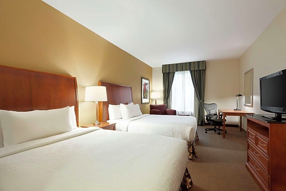 Premium Quadruple room Hilton Garden Inn Houston/The Woodlands