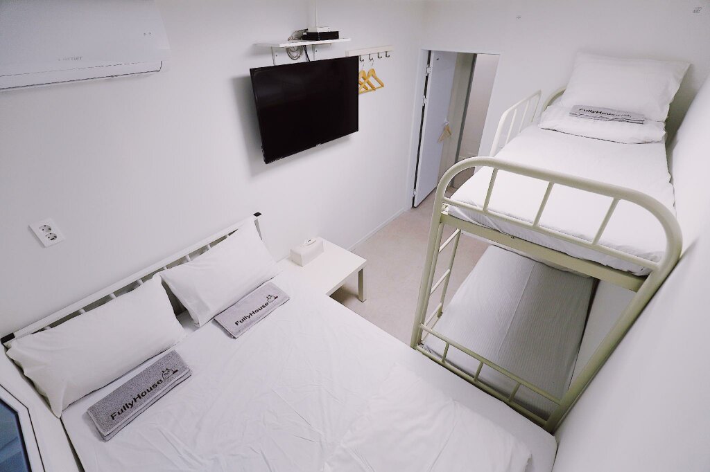 Standard Triple room Fully Mini Hotel