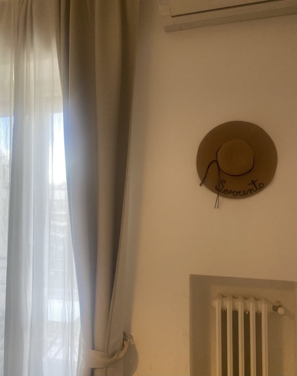 Standard Doppel Zimmer mit Balkon Panoramic Rooms Salerno Affittacamere