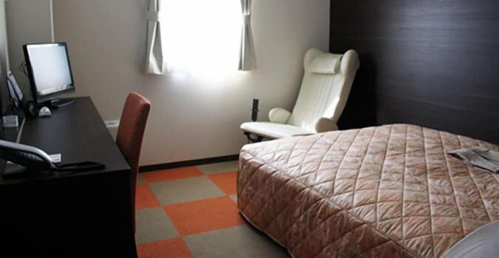 Cama en dormitorio compartido (dormitorio compartido femenino) Kashima Park Hotel