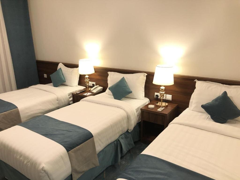 Standard Dreier Zimmer Zaha Al Madina Hotel