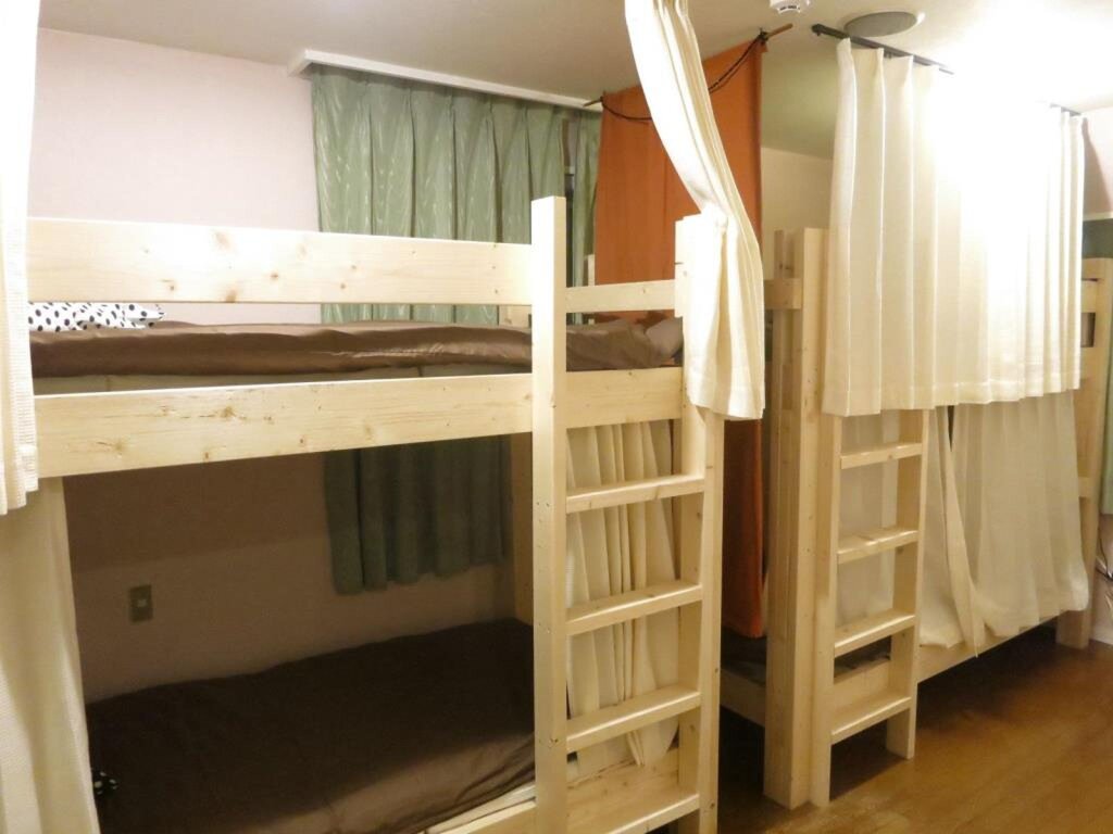 Кровать в общем номере Bellscabin Guesthouse