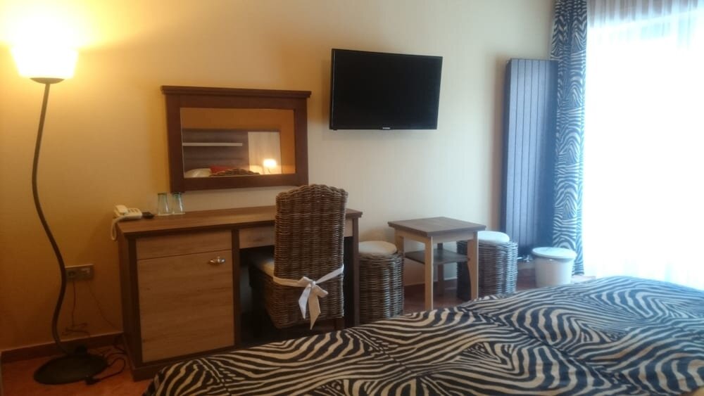 Standard Single room Hotel Safari Lodge