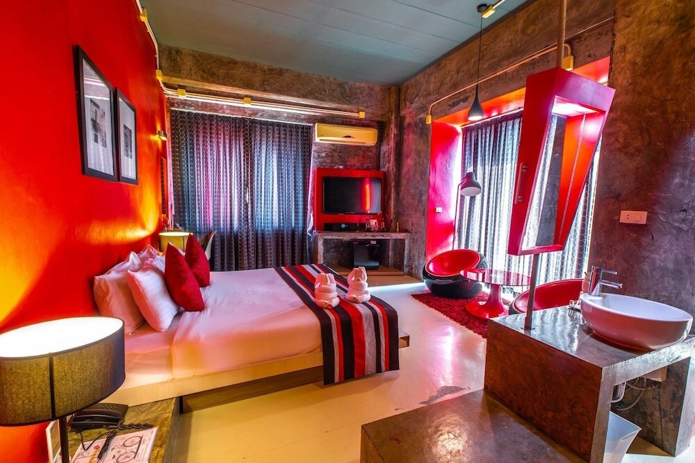 Suite The b Ranong Trend Hotel