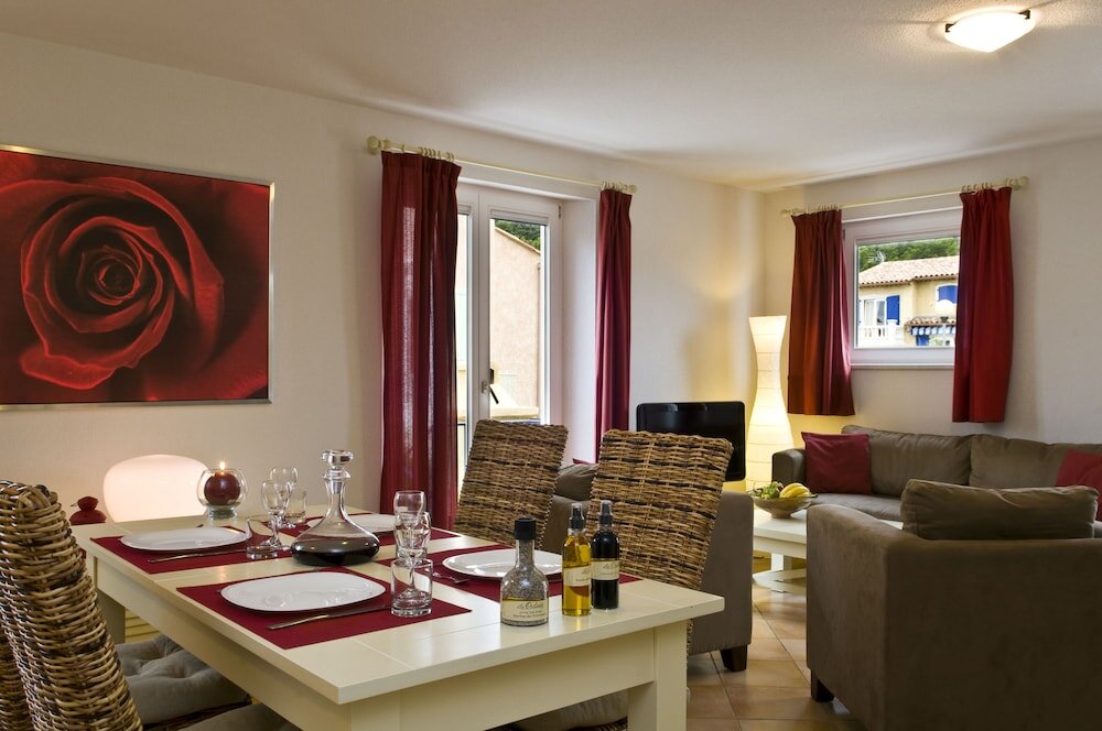 Вилла Premium с 4 комнатами с балконом Domaine Le Clos des Oliviers