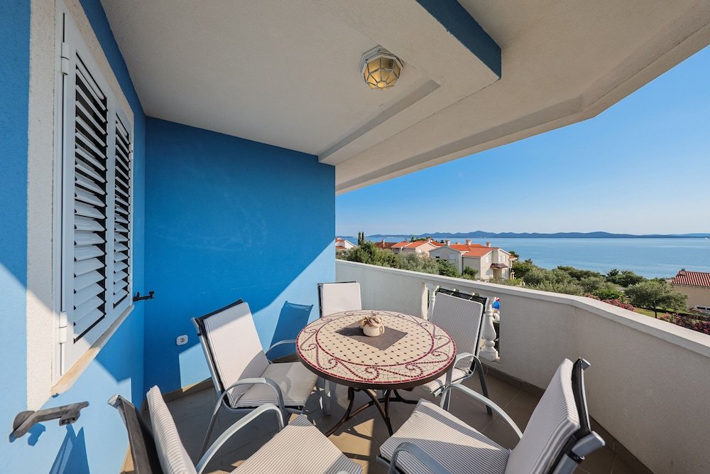 Апартаменты с видом на море Luton Apartments, Zadar - Kozino, Heated Pool & Hot Tub