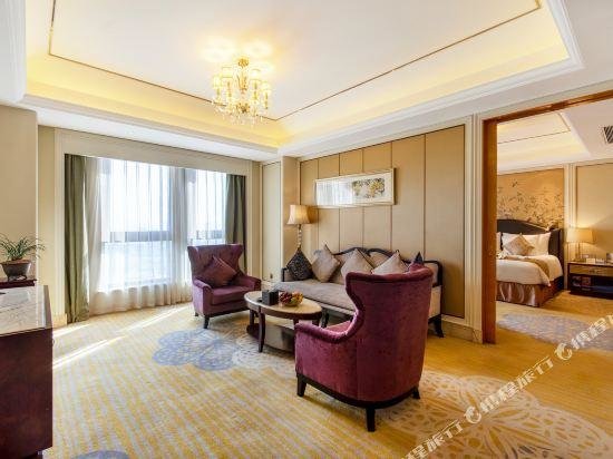 Люкс Executive Shangyu Tianyue Grand New Central Hotel