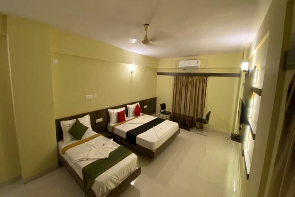 Suite Hotel Shyam Inn