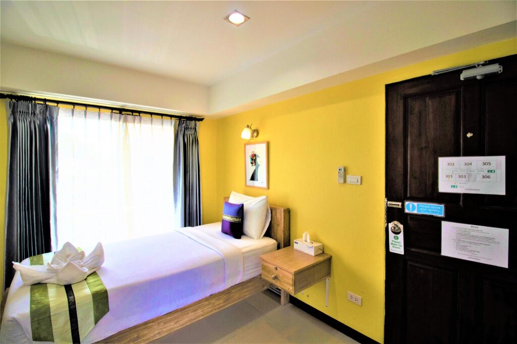 Standard simple chambre avec balcon Chinda Boutique Hotel - SHA Certified