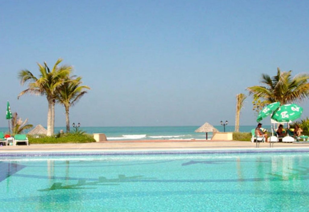 Аль кувейн погода. Умм Эль Кувейн ОАЭ. Аль Кувейн Бич. Ум Аль Кувейн Бич отель. Пляжи Умм Аль Кувейн.