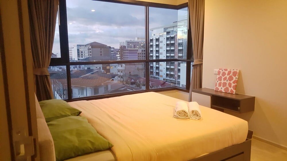 Apartment The Base Central in Downtown Pattaya