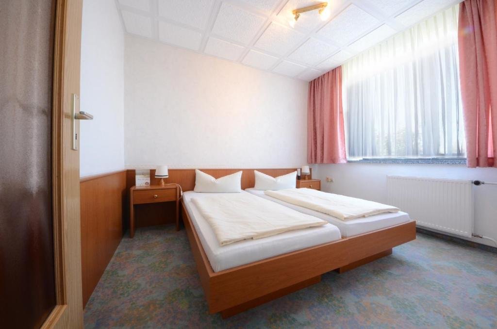 Standard Doppel Zimmer Hotel Barbarossa