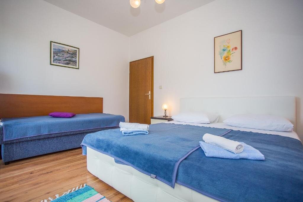 Apartment 2 Schlafzimmer mit Balkon und mit Meerblick Apartments Villa Ivanka