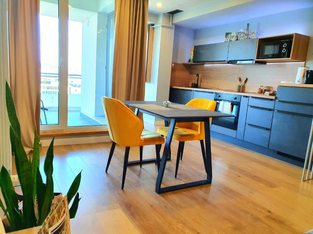 Apartment Eriss Studio Suite - OZone building apartment