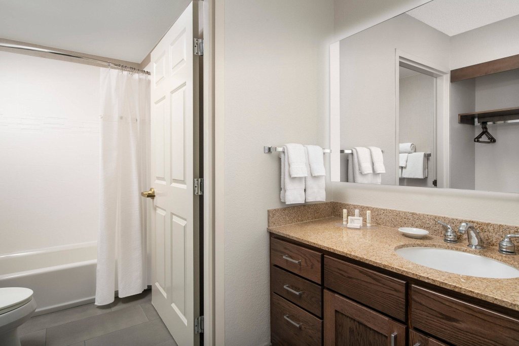 2 Bedrooms Suite Residence Inn By Marriott Denver Park Meadows