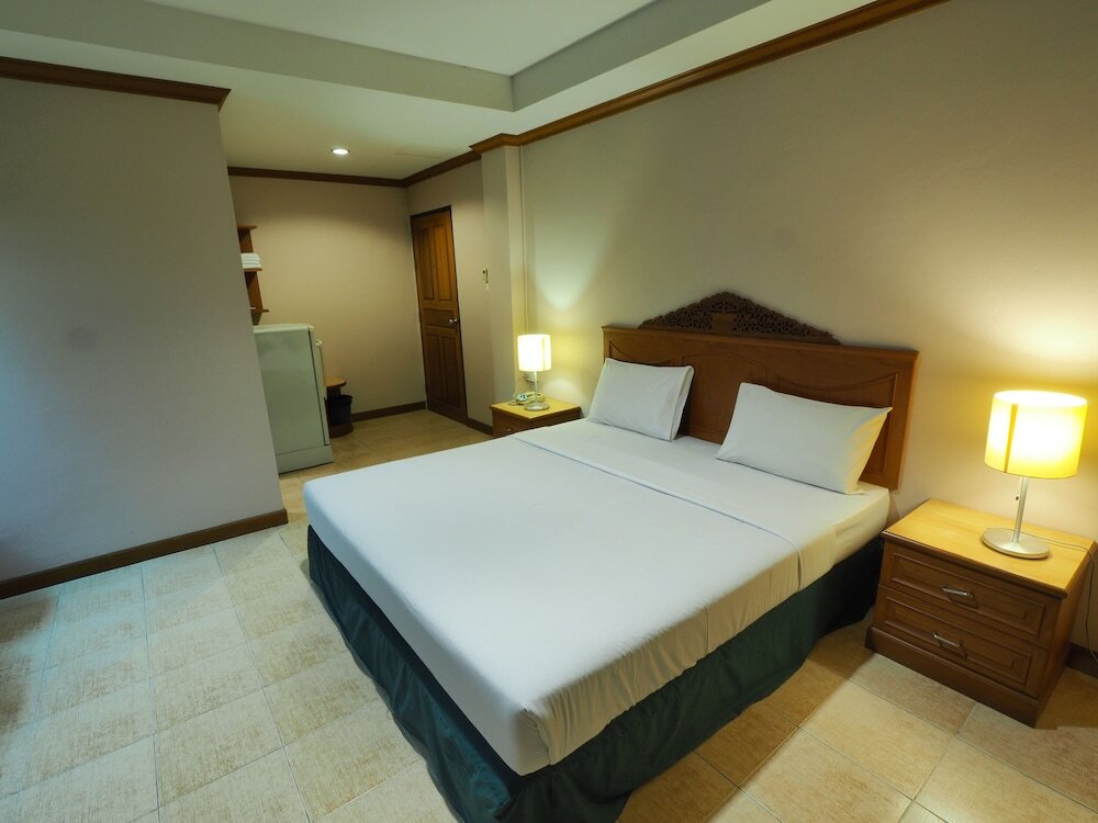 Superior room with balcony Golden Villa Pattaya