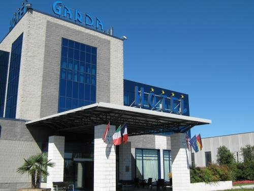 Номер Standard Garda Hotel