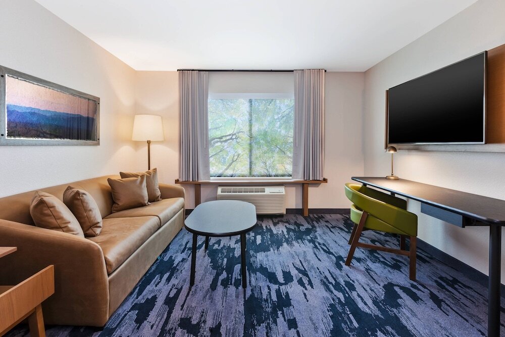 Четырёхместный люкс Fairfield Inn & Suites by Marriott Goshen