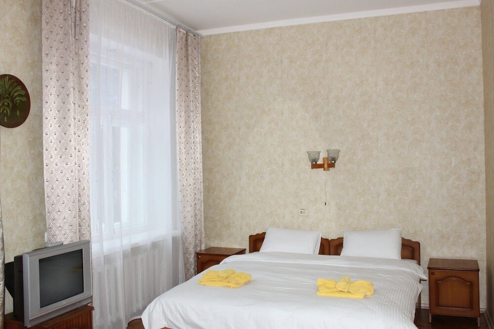 Трёхместный номер Comfort с 2 комнатами Санаторий «Ерино»