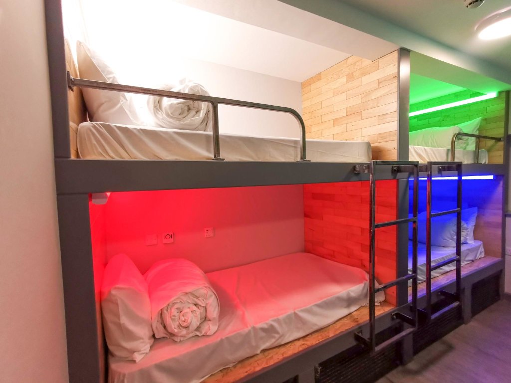Cama en dormitorio compartido Cwtsh Hostel