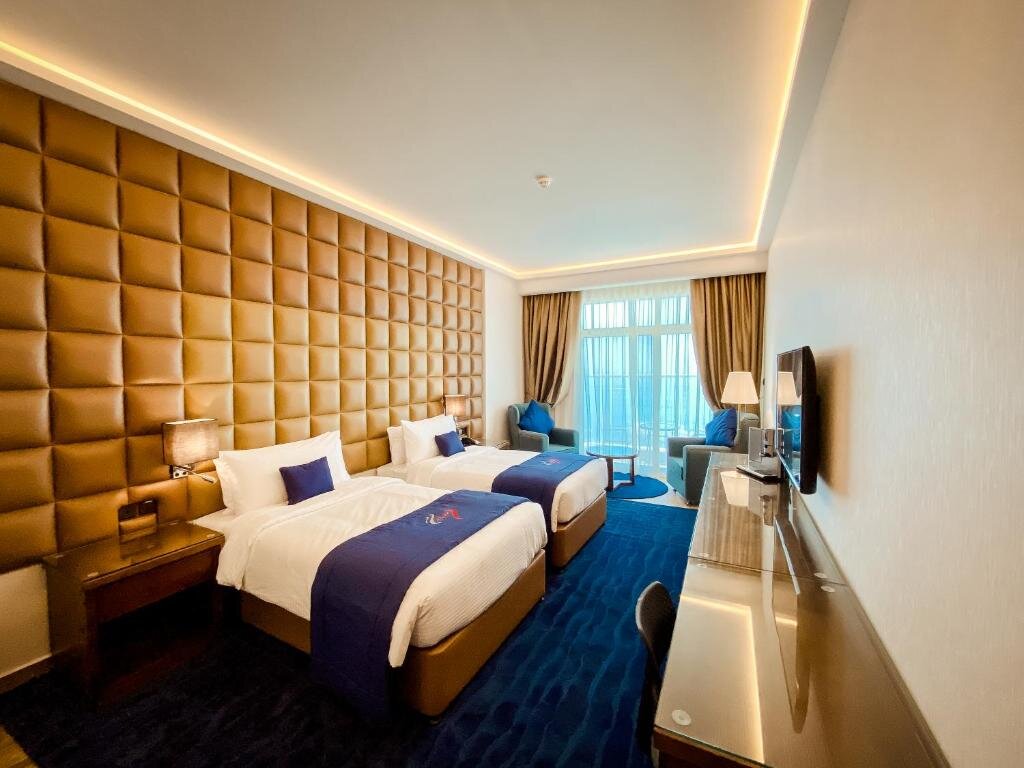 Deluxe Double room with balcony and with sea view Mirage Bab Al Bahr Beach Hotel