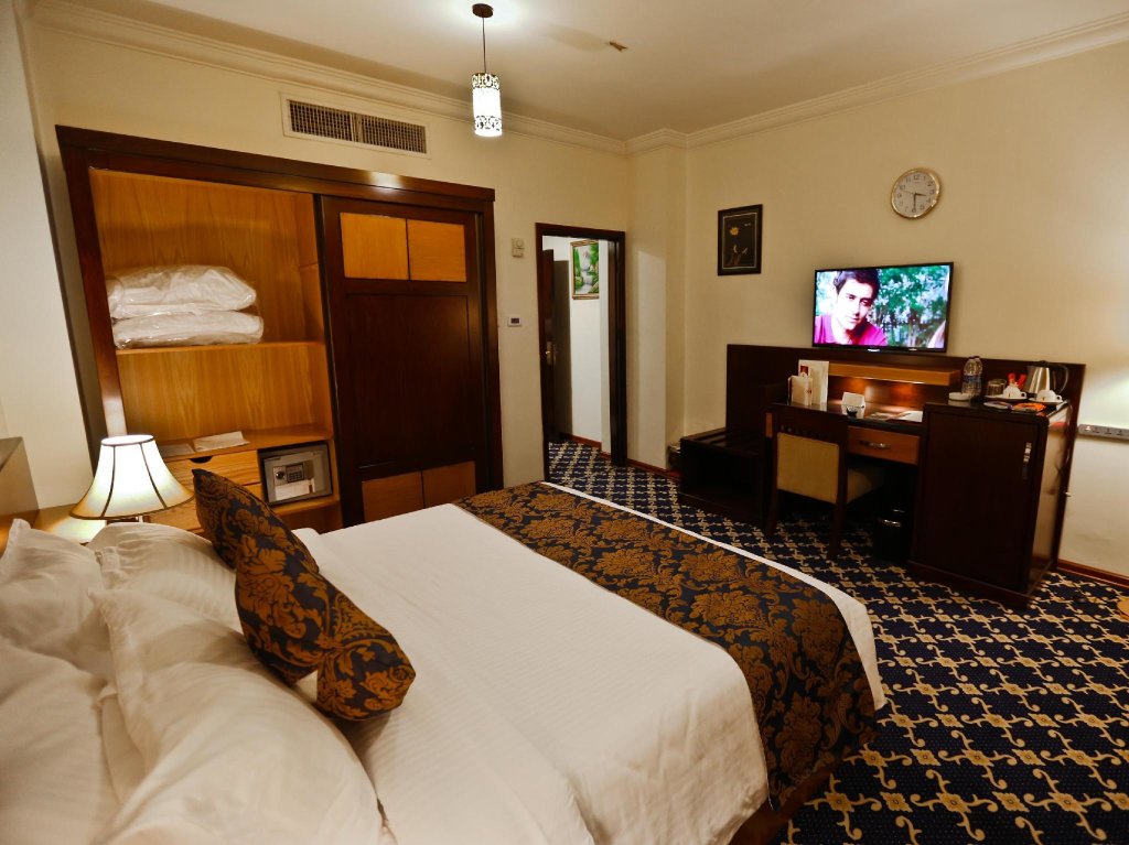 Standard room Al Thuraya Hotel