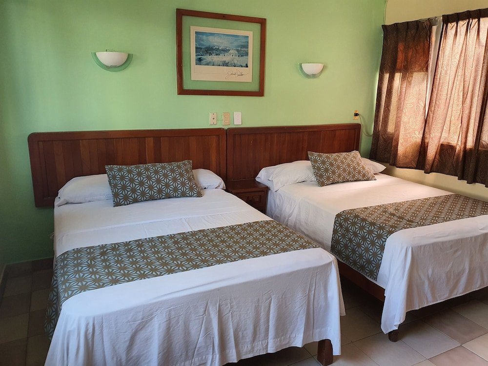 Двухместный номер Economy Hotel El Faro Malecon