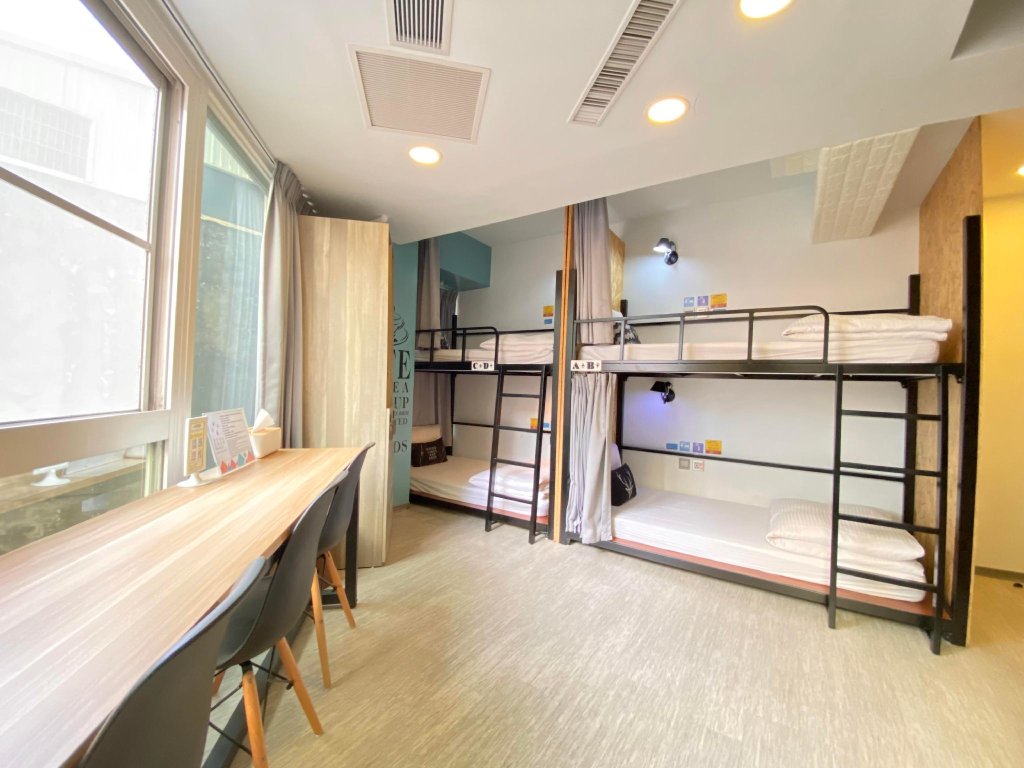 Cama en dormitorio compartido Flyinn Hostel