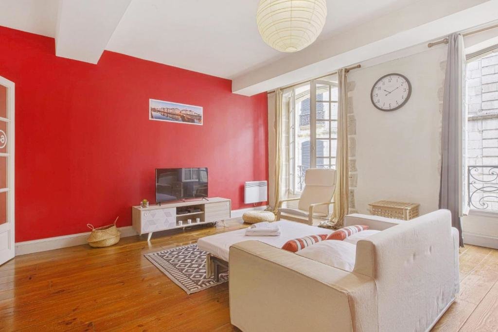 Апартаменты Charming flat in the historic heart 2min to the river in Bayonne - Welkeys