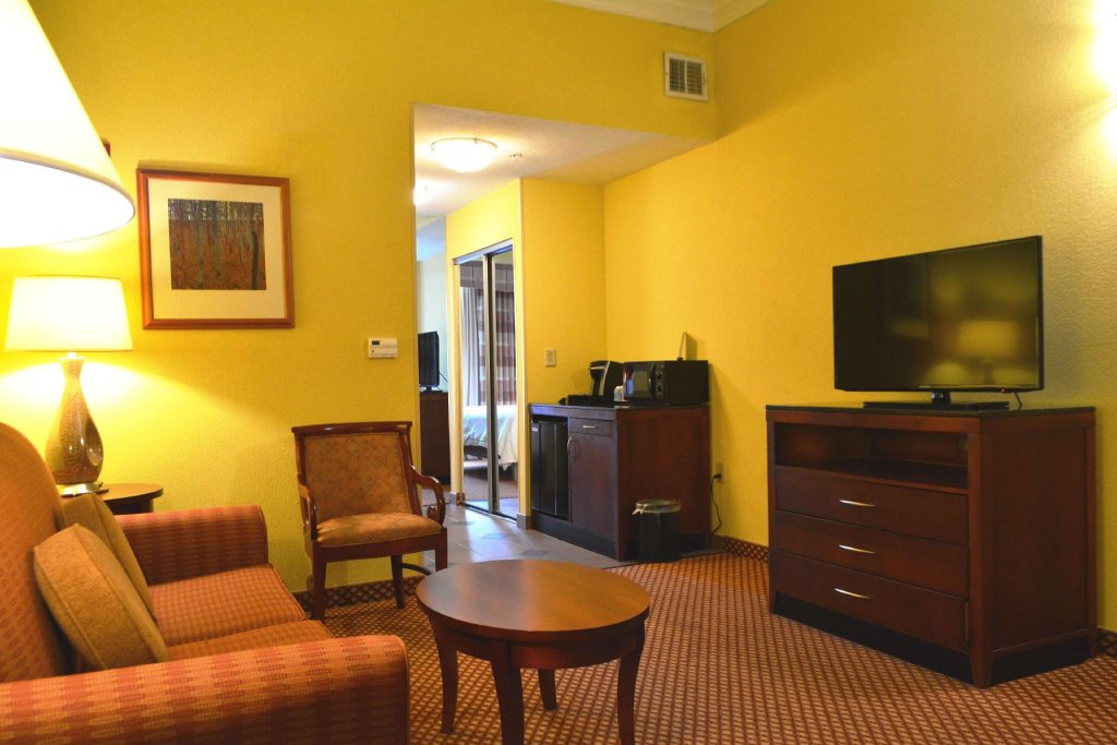Двухместный номер Standard c 1 комнатой Hilton Garden Inn Houston West Katy