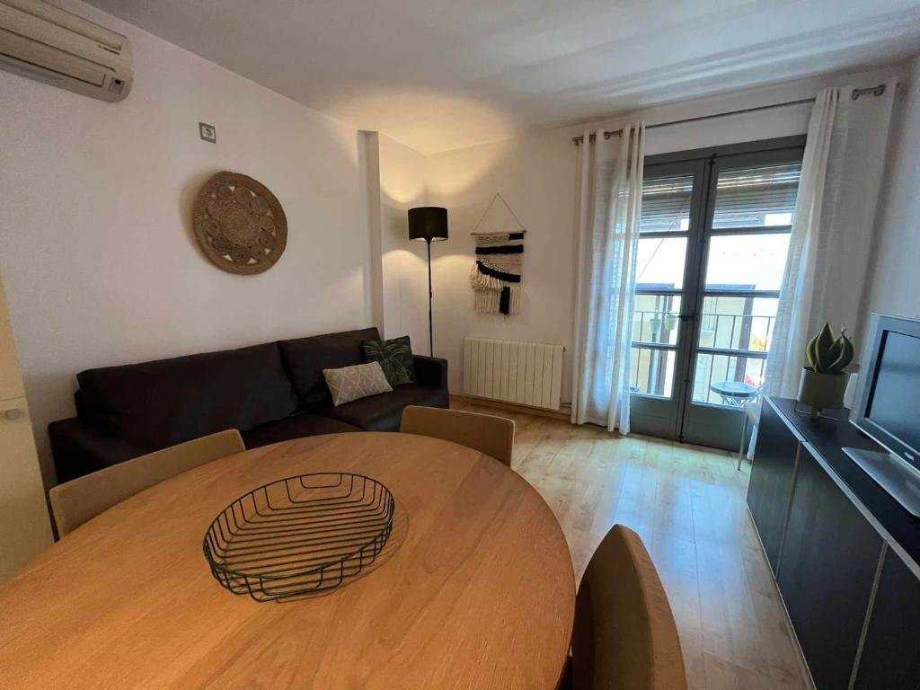 Apartment Cozy 2 bed apartment wairco near the Wine Square