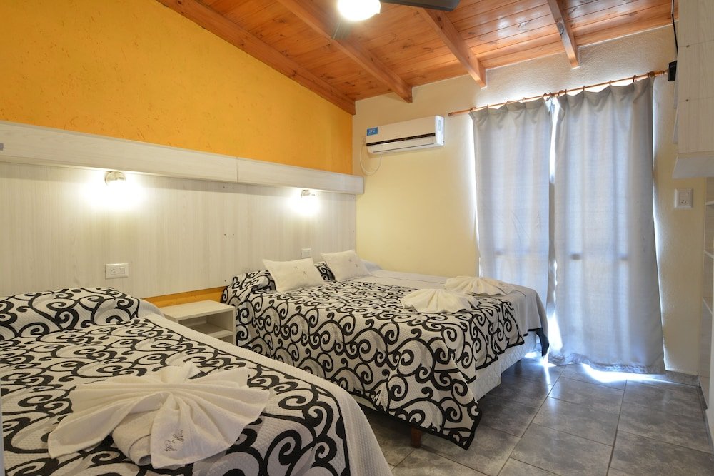 Standard Triple room Hotel Aranjuez